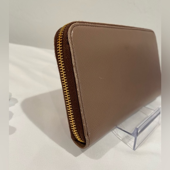 PRADA Saffiano Leather Zippy Wallet - Picture 13 of 14